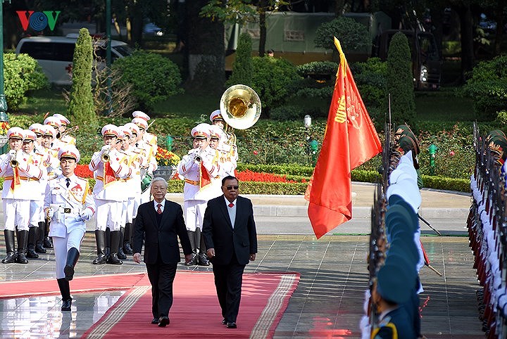 Đây là lần thứ 2 Tổng Bí thư, Chủ tịch nước Lào Bounnhang Vorachith thăm hữu nghị chính thức Việt Nam từ đầu nhiệm kỳ 2016-2021 nhằm tiếp tục khẳng định đường lối đối ngoại nhất quán của Lào là đặc biệt coi trọng việc gìn giữ và thúc đẩy quan hệ hữu nghị vĩ đại, tình đoàn kết đặc biệt và sự hợp tác toàn diện Việt Nam-Lào.