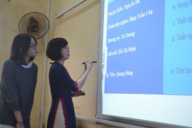 The use of an interactive boards in progress at a local classroom 