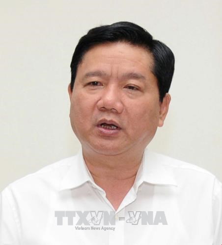 Dinh La Thang was dismissed from the Politburo and suspended the NA deputy status. (Photo: VNA)