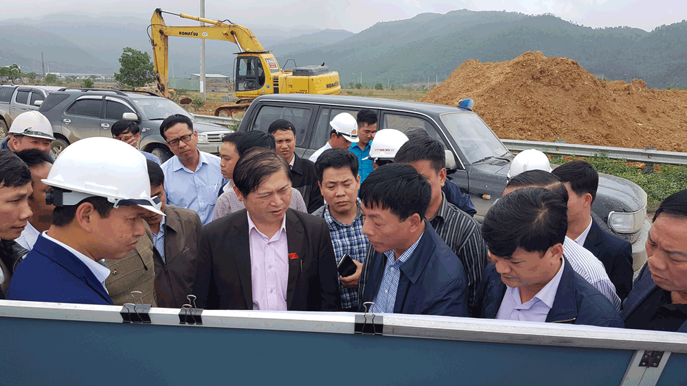 Cần thêm 1.700 tỷ đồng để hoàn thành dự án cao tốc La Sơn-Túy Loan
