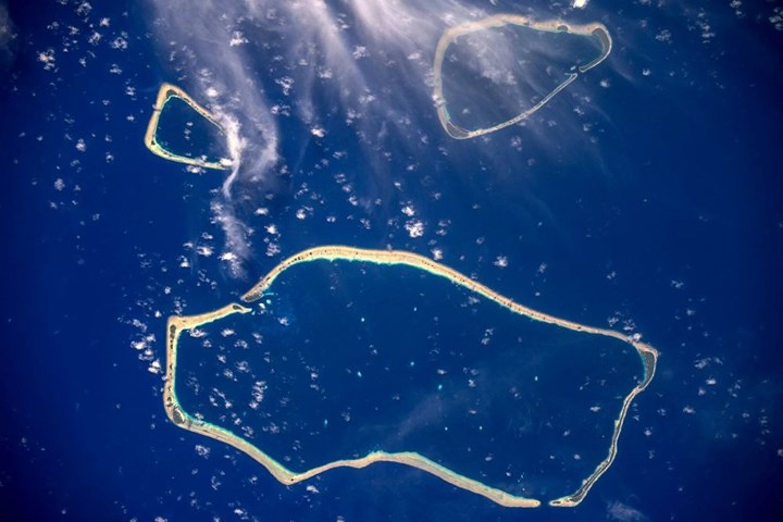 Quần đảo Carolina nhìn từ trạm vũ trụ quốc tế ISS. Ảnh: Roskosmos