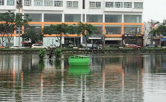 A water environment monitoring station (Source: baomoi)