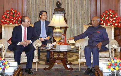 Thủ tướng Nguyễn Xuân Phúc hội kiến Tổng thống Ấn Độ Ram Nath Kovind