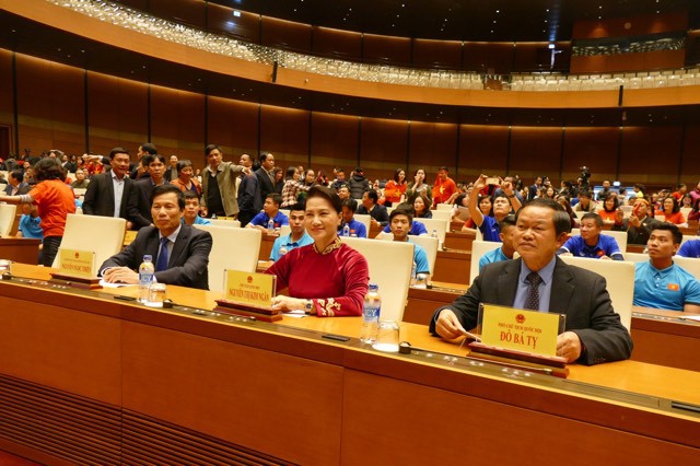 Chủ tịch Quốc hội Nguyễn Thị Kim Ngân có cuộc gặp mặt đội bóng đá U23 Việt Nam tại Nhà Quốc hội.