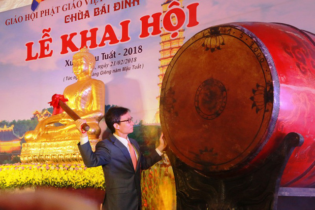 Phó Thủ tướng Vũ Đức Đam khai hội ngôi chùa lớn nhất Việt Nam