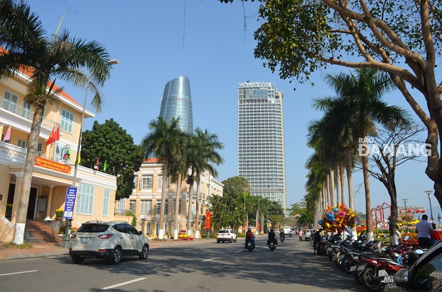 Bach Dang street in the first day of Tet 