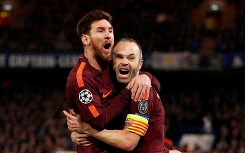 Lionel Messi ăn mừng bàn thắng đầu tiên vào lưới Chelsea. (Ảnh: Getty)