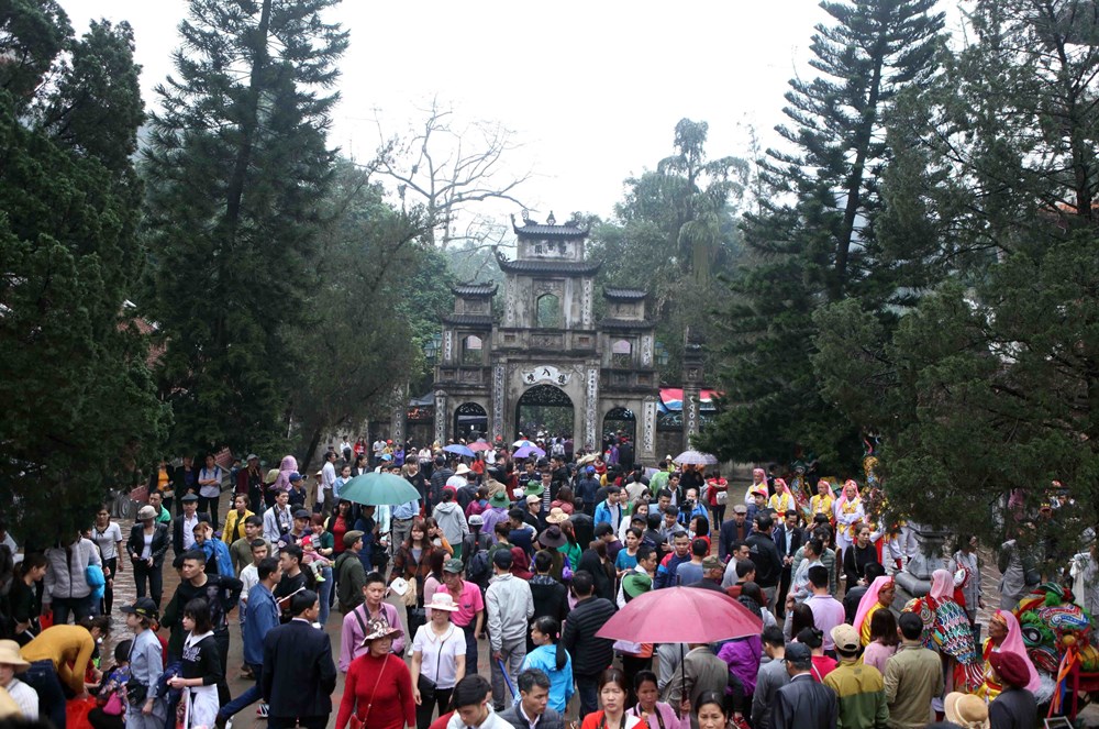 Huong Pagoda Festival kicks off in Huong Son commune of My Duc district, Hanoi, on February 21 (the 6th day of the first lunar month) (Photo: VNA)