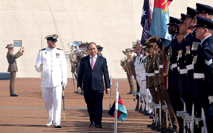 Hình ảnh Lễ đón trọng thể Thủ tướng Nguyễn Xuân Phúc tại Australia