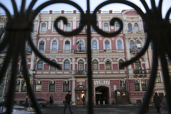 Nga tuyên bố đóng cửa Tổng lãnh sự quán Mỹ tại St.Petersburg