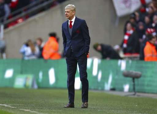 Wenger sẽ sớm bị sa thải nếu Arsenal tiếp tục thụt lùi