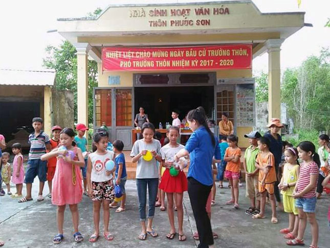 Chi đoàn thôn Phước Sơn, xã Hòa Khương, huyện Hòa Vang, tổ chức sinh hoạt tại Nhà văn hóa thôn Phước Sơn.