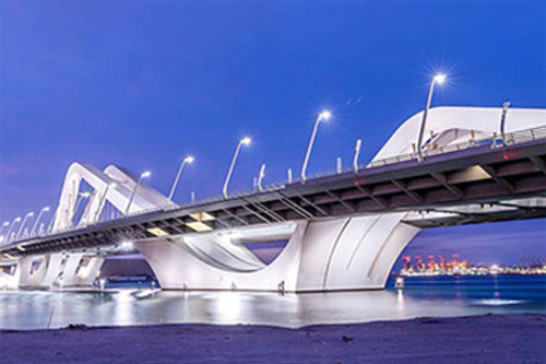 Cầu Sheikh Zayed.