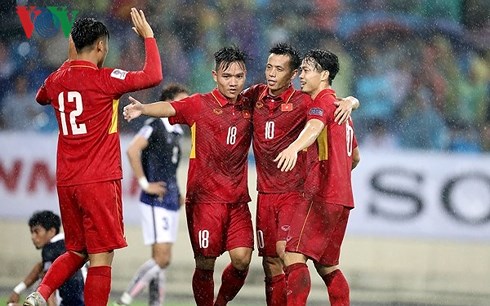 ĐT Việt Nam được xếp ở nhóm hạt giống số 1, ngang phân với Thái Lan tại AFF Cup 2018. (Ảnh: Trọng Phú)