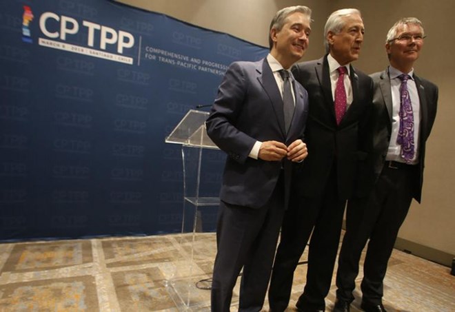 Chile's Foreign Minister Heraldo Muñoz (centre), New Zealand's Trade and Export Growth Minister David Parker (right) and Canada's Trade Minister Francois-Philippe Champagne before the CP TPP signing ceremony (Source: AFP)