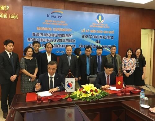 Vietnam, RoK firm sign irrigation cooperation deal 