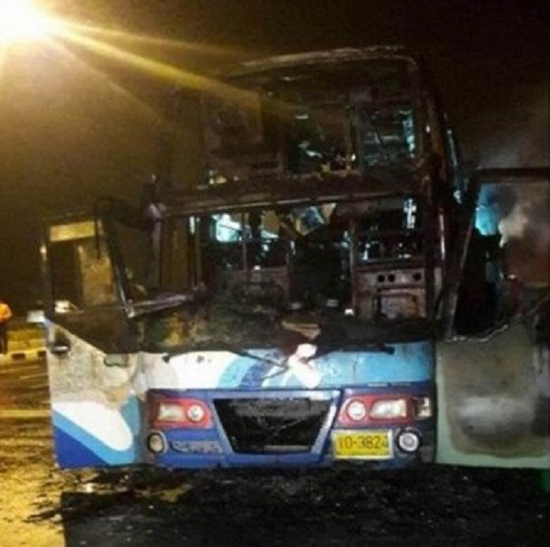 At least 20 Myanmar migrant workers were killed in a bus fire on early March 30 in Thailand, said local authorities (Photo: The Nation/Asia News Network)