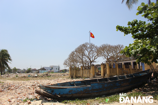 a worship place dedicated to the souls of Vietnamese troops