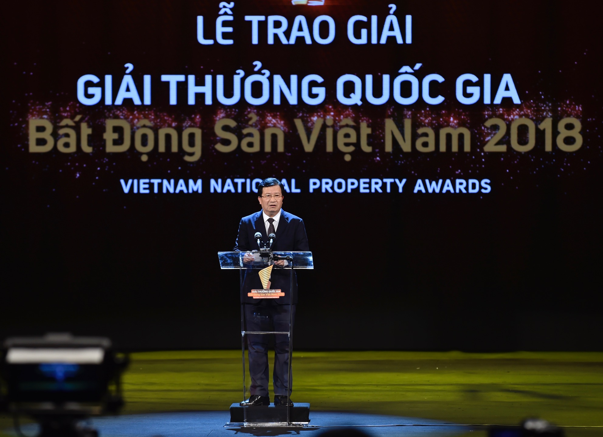 Phó Thủ tướng Trịnh Đình Dũng phát biểu tại lễ trao giải thưởng. Ảnh: VGP