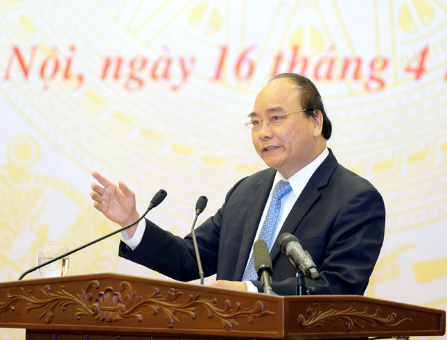 Thủ tướng Nguyễn Xuân Phúc phát biểu kết luận hội nghị.Ảnh: VGP