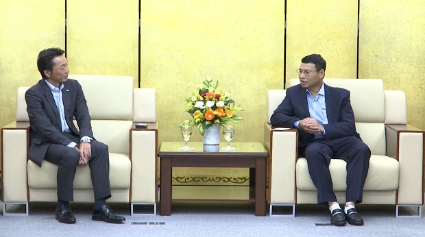  Mr Masanobu Nakanishi (left) and Vice Chairman Minh (Photo: drt.danang.vn)