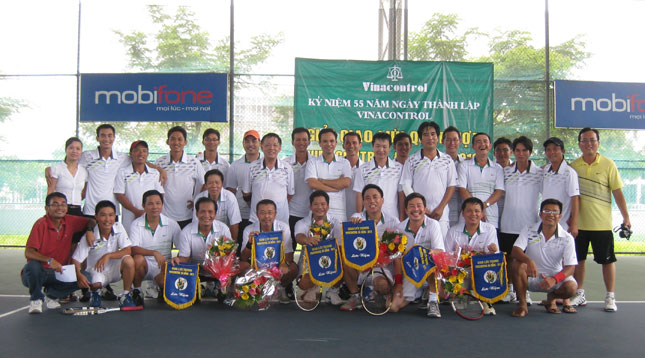 Hoạt động thể thao do Chi nhánh Công ty CP Tập đoàn Vinacontrol Đà Nẵng tổ chức thu hút đoàn viên tham gia. 						             Ảnh: T.G