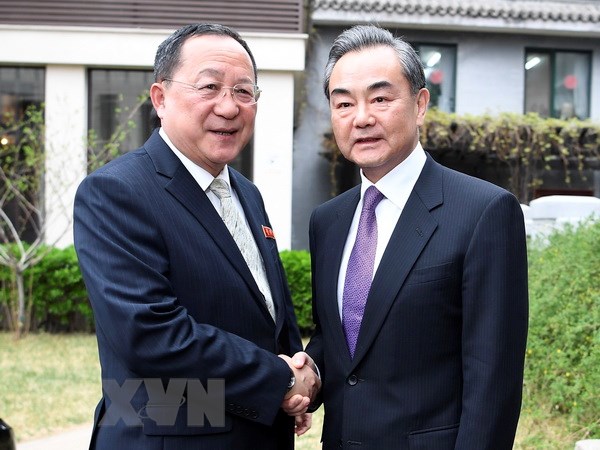 Ngoại trưởng Trung Quốc bắt đầu chuyến thăm Triều Tiên