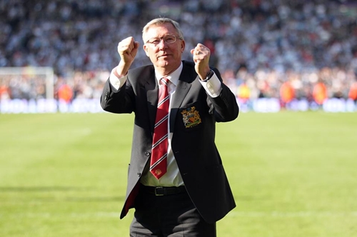 Alex Ferguson đã tỉnh táo sau hai ngày hôn mê. Ảnh: Reuters.