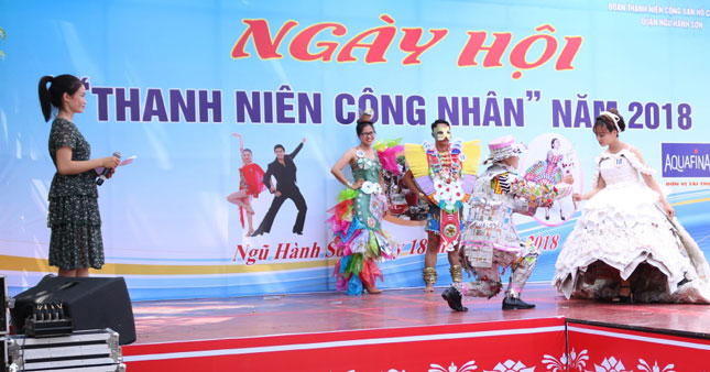 Ngày hội Thanh niên công nhân năm 2018 do LĐLĐ quận Ngũ Hành Sơn tổ chức đã thu hút hàng ngàn CNVCLĐ tham gia, cổ vũ.