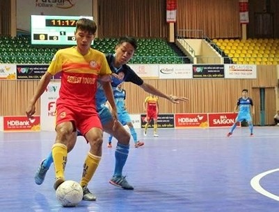 Sanest Khánh Hòa vs Kim Toàn Đà Nẵng at the National HDBank Futsal Tournament held in Đà Nẵng yesterday. — Photo vov.vn Read more at http://vietnamnews.vn/sports/448804/khanh-hoa-beat-kim-toan-da-nang-at-national-futsal-event.html#UOSlxPke0kkmy9B3.99
