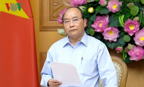 Thủ tướng Nguyễn Xuân Phúc phát biểu tại cuộc họp 