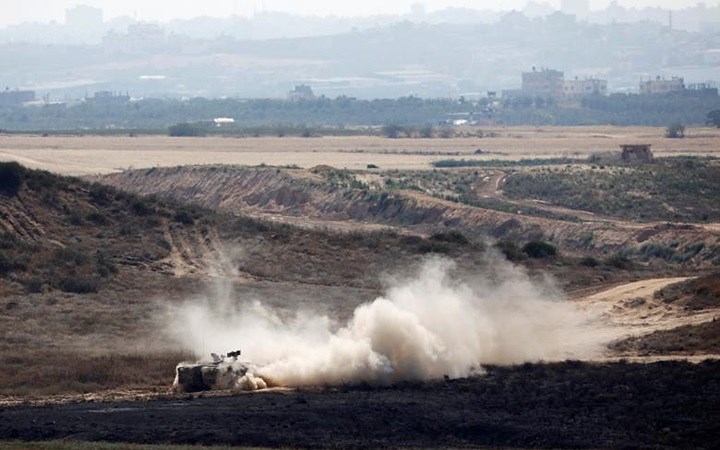 Quân đội Israel cho biết, lực lượng phiến quân đã nã hơn 25 quả rocket và súng cối vào Israel trong sáng và chiều ngày 29/5.