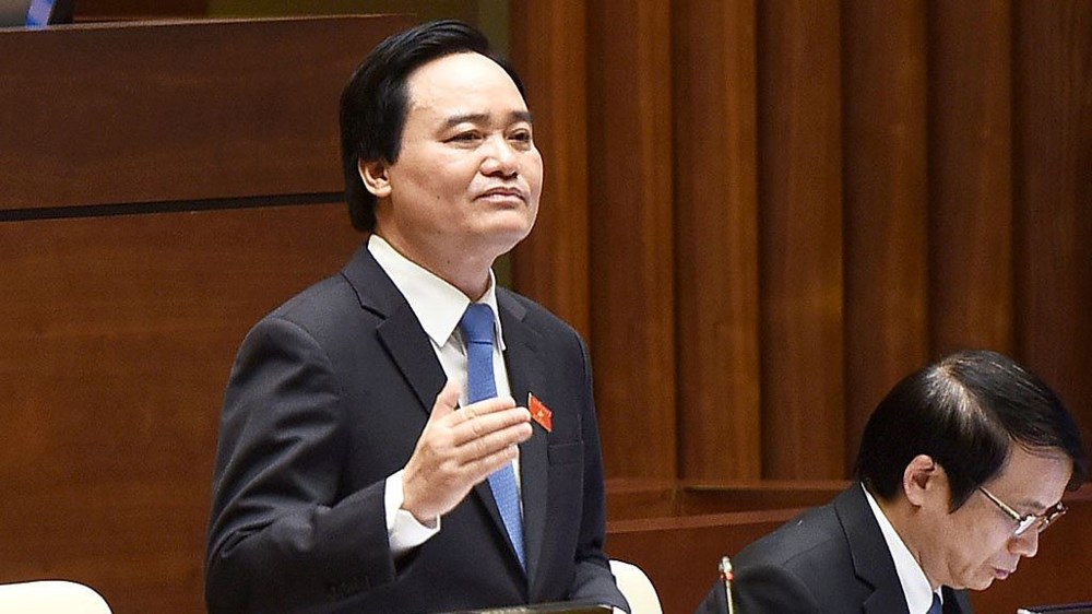 Bộ trưởng Phùng Xuân Nhạ trả lời chất vấn 3 vấn đề nóng của giáo dục