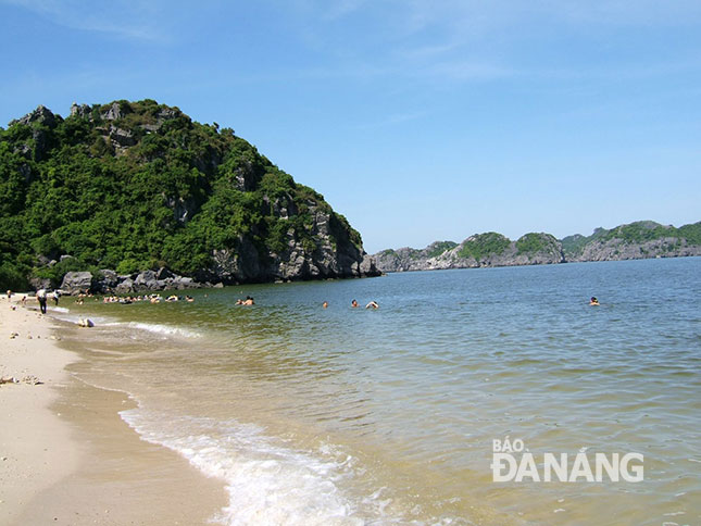Tien Sa beach