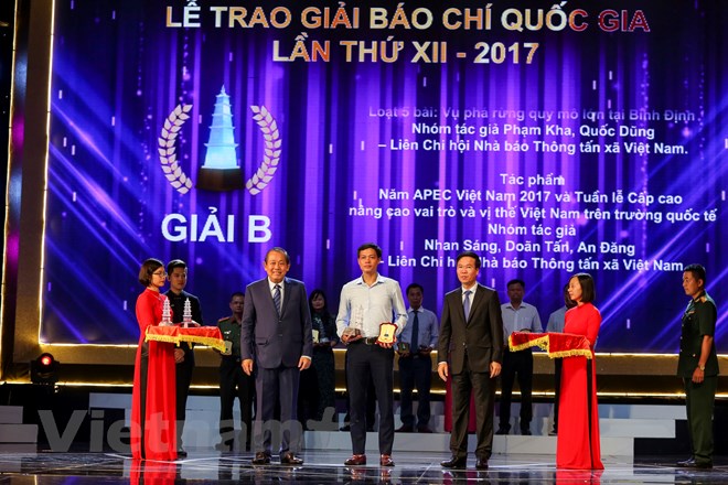 Tác phẩm Năm APEC Việt Nam 2017 và Tuần lễ Cấp cao nâng cao vai trò và vị thế Việt Nam trên trường quốc tế của nhóm tác giả thuộc Thông tấn xã Việt Nam đã vinh dự nhận giải B. (Ảnh: Minh Sơn/Vietnam+)