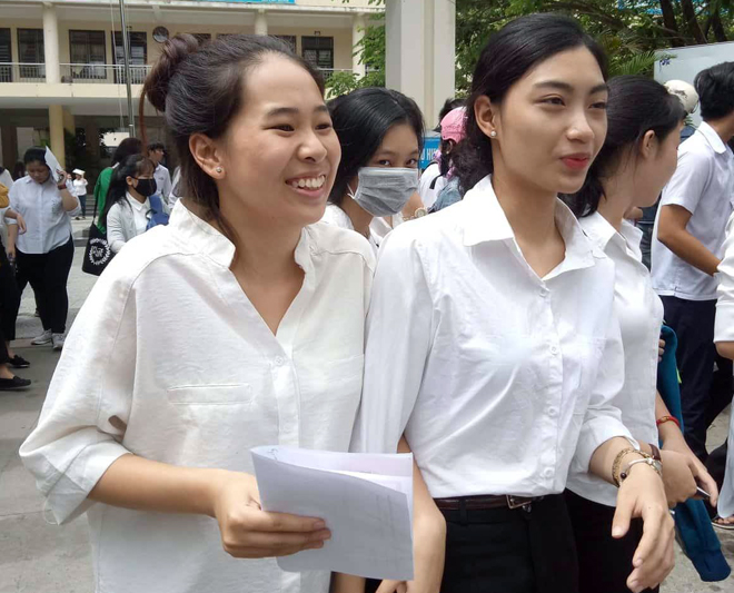hí sinh thi tốt nghiệp THPT quốc gia 2018 tại hội đồng thi Trường THPT Trần Phú