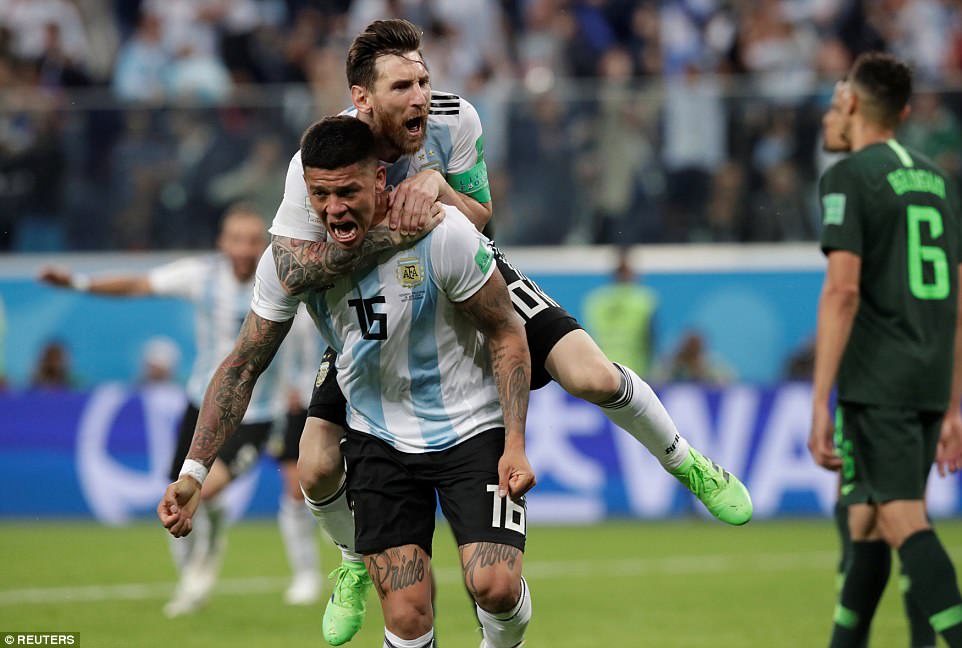Với trận thắng này, Argentina có 4 điểm, xếp sau Croatia với 9 điểm và chấp nhận vị trí nhì bảng D. Ảnh: 