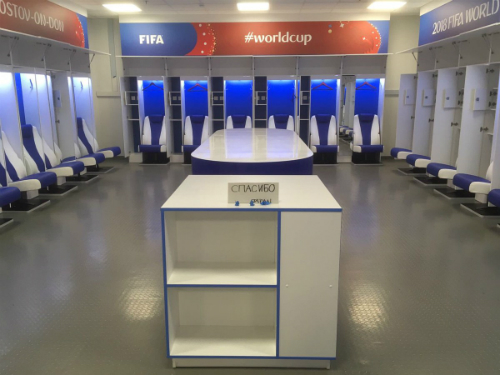 Nhật Bản dọn sạch phòng thay đồ trước khi rời World Cup