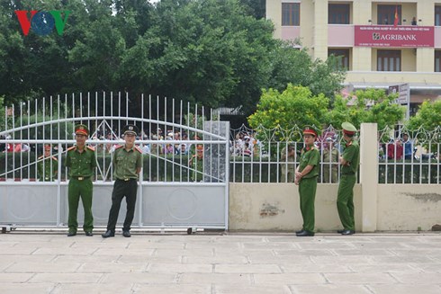 10 đối tượng gây rối tại Phan Rí Cửa lĩnh án tù