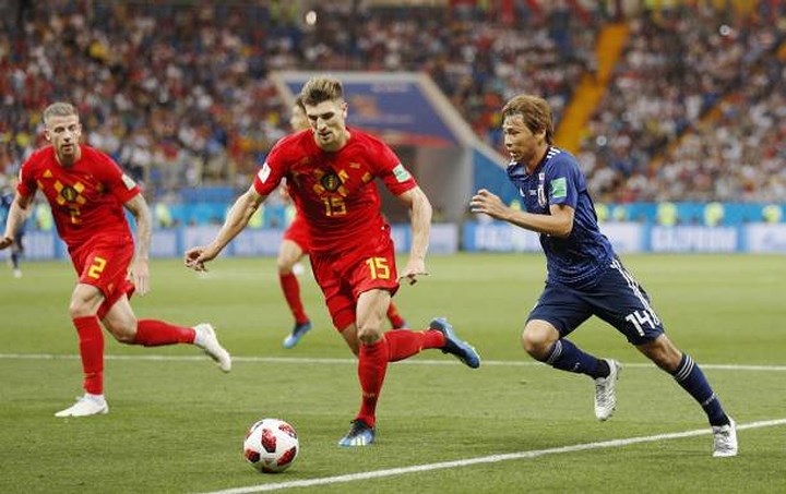 Bỉ có cuộc lội ngược dòng ngoạn mục với tỉ số 3-2 trước Nhật Bản để ghi tên mình vào tứ kết. 