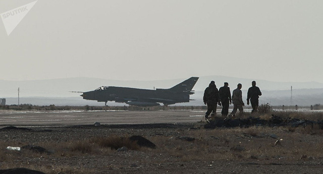 Một máy bay Su-22 tại căn cứ T4 của Syria (Ảnh: Sputnik)