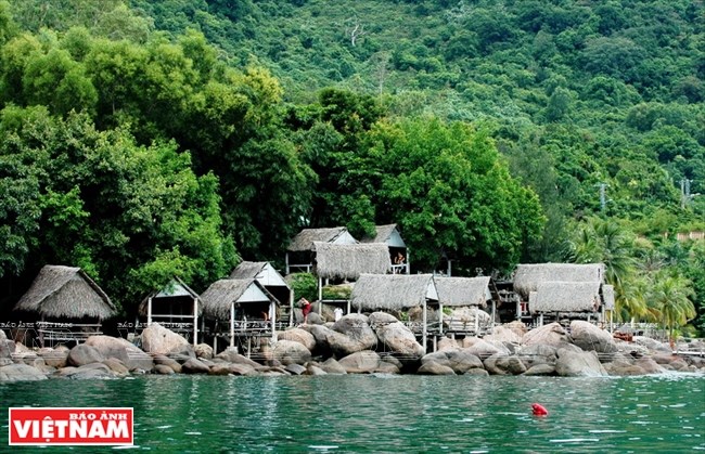 The reef in Bai Rang beach (Photo: VNA)