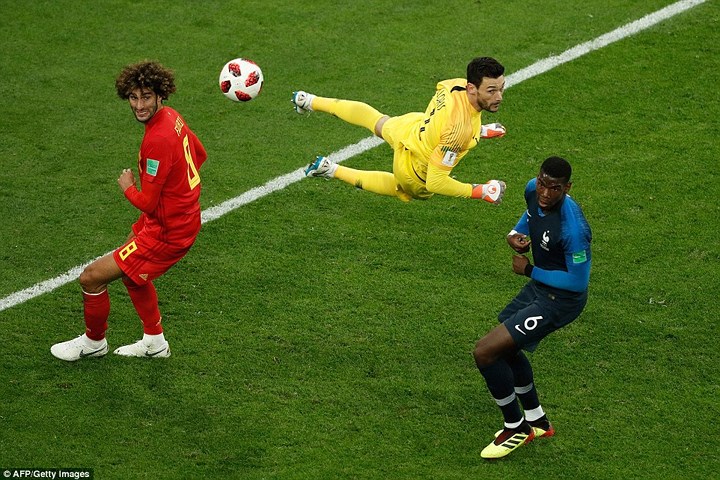 Fellaini có nhiều tình huống tham gia tấn công nguy hiểm, đặc biệt là khả năng không chiến tốt, nhưng cũng bất lực trước khung thành của Lloris.