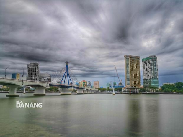 The Han River Swing Bridge and …