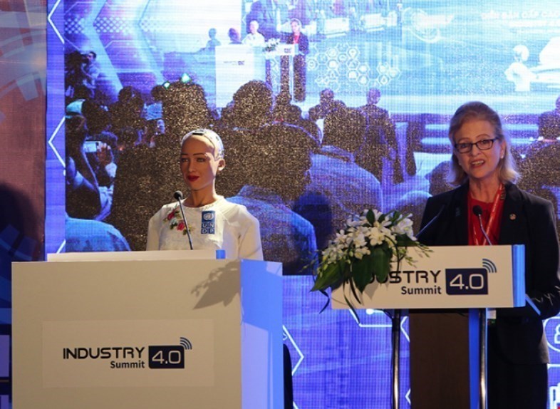 The Industry 4.0 Summit and Exhibition 2018 is co-chaired by the Government and the Party Central Committee's Economic Commission (Source: VNA)