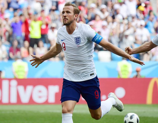 Tiền đạo: Harry Kane