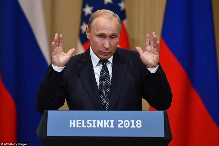 Trong cuộc họp báo chung với Tổng thống Trump, Tổng thống Putin cho rằng buổi đàm phán giữa hai bên thành công và đem lại nhiều kết quả. Ông đồng thời thừa nhận mối quan hệ Nga - Mỹ đã bị phức tạp hóa. Ảnh: AFP/Getty.