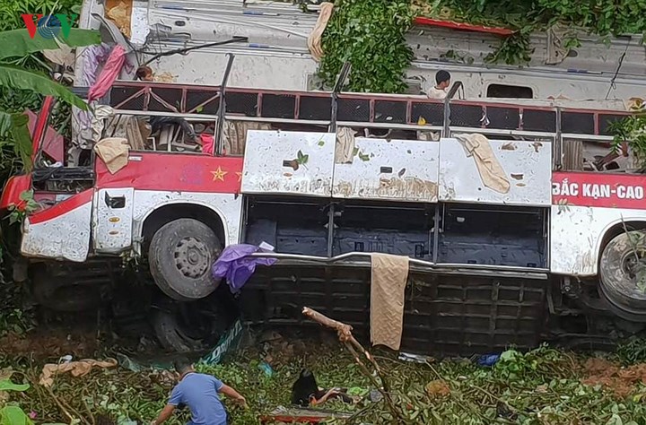 Chiếc xe bị nạn lao xuống vực sâu khoảng 50 mét tại km 250+400 trên quốc lộ 3 (đoạn qua huyện Nguyên Bình, Cao Bằng).Vụ tai nạn đã làm ít nhất 4 người thiệt mạng, hơn 10 người bị thương, trong đó có nhiều người bị thương rất nặng.