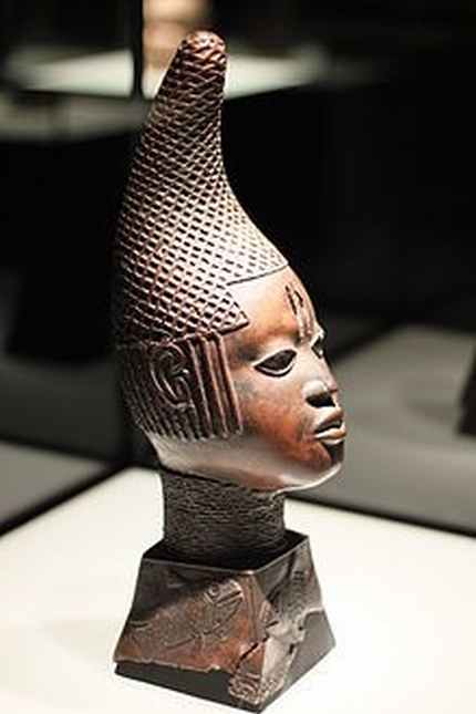 Đầu Nữ hoàng Benin thế kỷ thứ 16