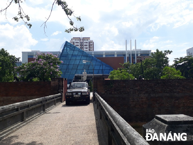 The Museum of Da Nang will be moved out of the citadel site to the current headquarters of the municipal People’s Council at 42 Bach Dang.